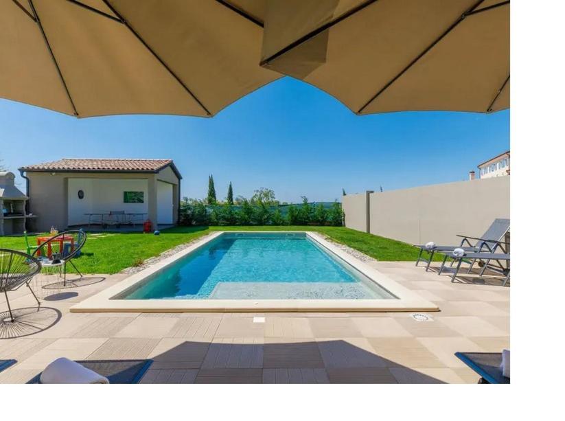 Villa Edi-Heated Pool & E-Bike Sisan Exterior photo